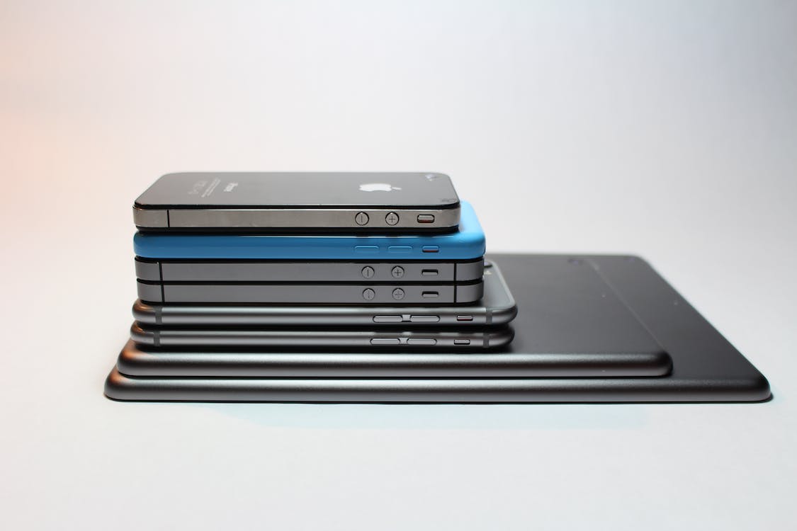 Popular eCommerce consumer electronics products